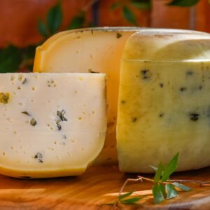 Ser GOUDA z pestkami dyni